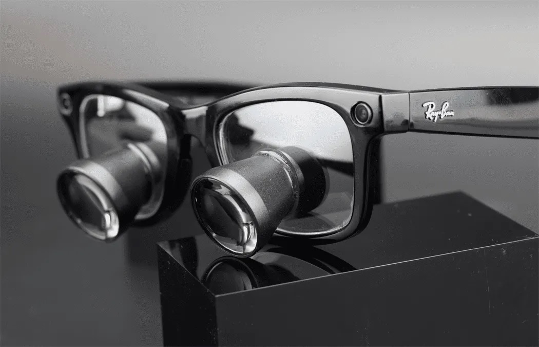 SurgiTel Smart Loupes™ 2.5x Galilean